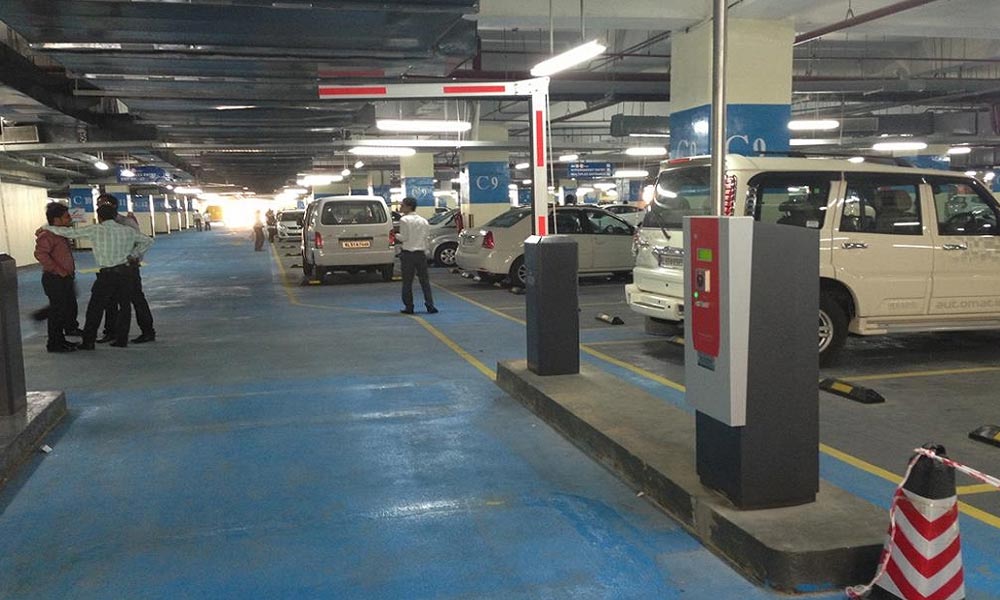 کنترل هوشمند پارکینگ در ایران